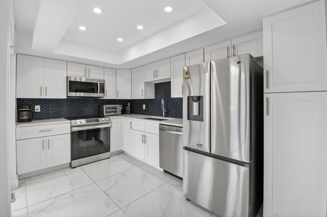 6815 Willow Wood Drive 4012, Boca Raton, FL 33434