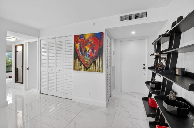 6815 Willow Wood Drive 4012, Boca Raton, FL 33434