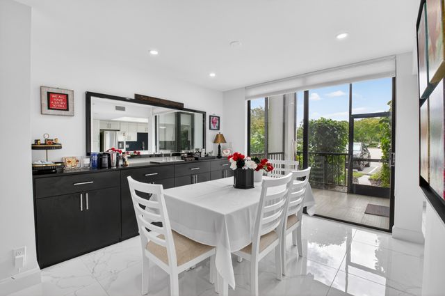 6815 Willow Wood Drive 4012, Boca Raton, FL 33434