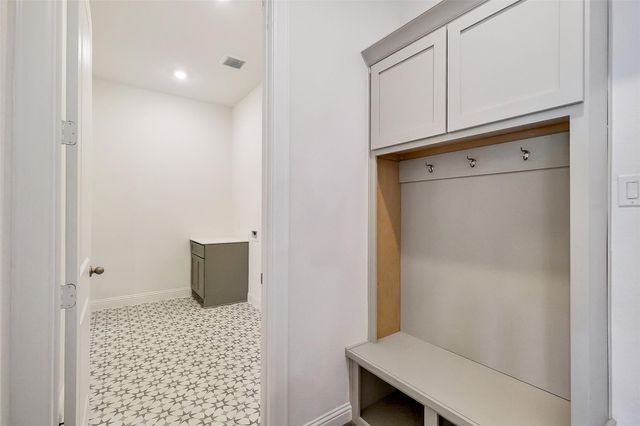 9923 Hunters Run Drive, Missouri City, TX 77459