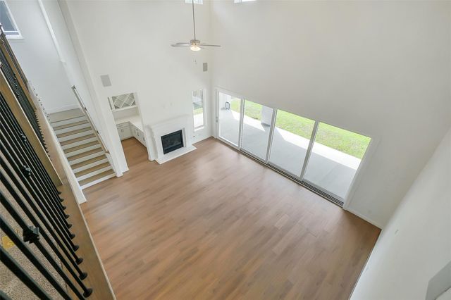 9923 Hunters Run Drive, Missouri City, TX 77459