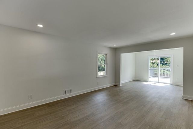 1807 E Ramble Court, Decatur, GA 30033