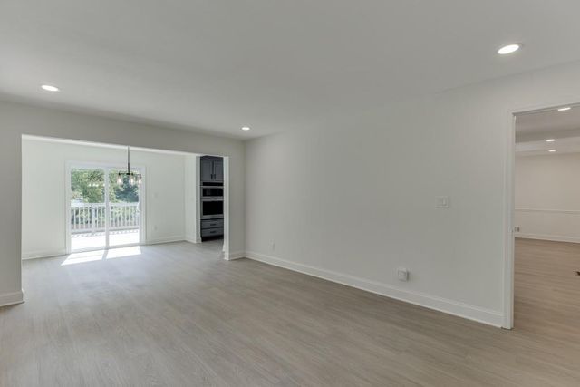 1807 E Ramble Court, Decatur, GA 30033