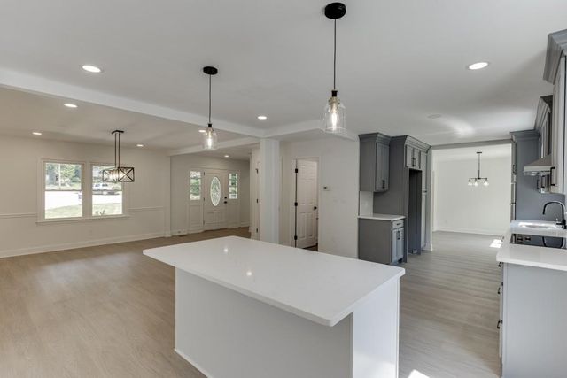 1807 E Ramble Court, Decatur, GA 30033