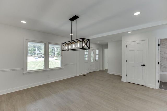 1807 E Ramble Court, Decatur, GA 30033