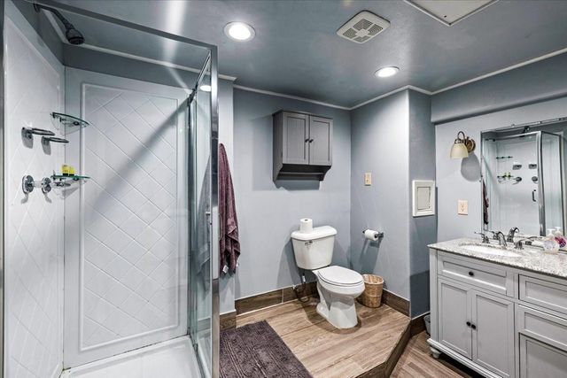 16611 Bahama Way, Jamaica Beach, TX 77554