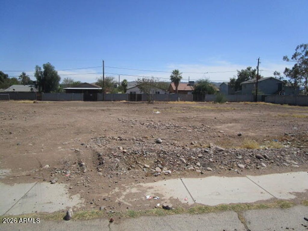 3149 E Mobile Lane 103 & 102, Phoenix, AZ 85040 — photo 2