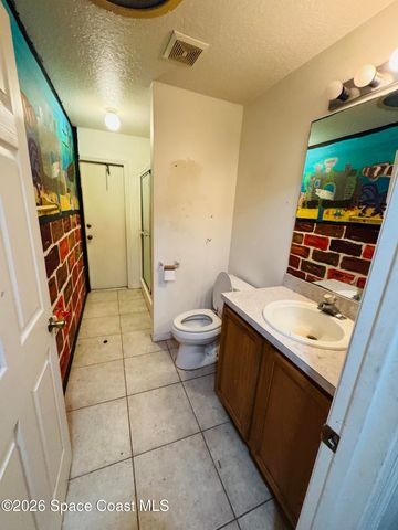 301 Gage Street SE, Palm Bay, FL 32909