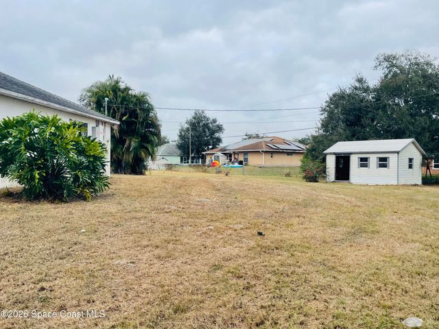 301 Gage Street SE, Palm Bay, FL 32909