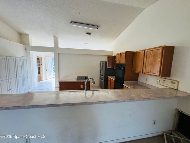 301 Gage Street SE, Palm Bay, FL 32909