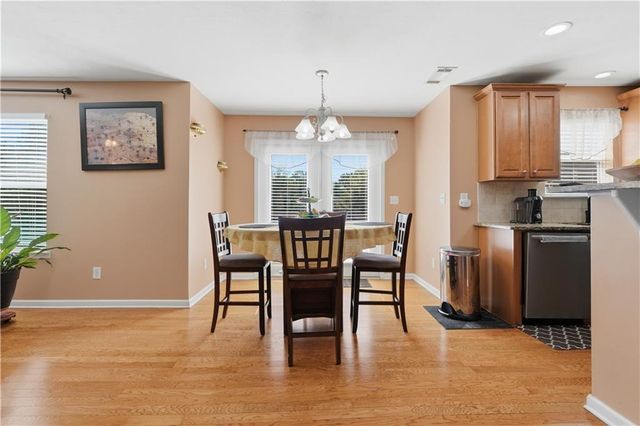 3430 Park Glenn Lane, Snellville, GA 30078