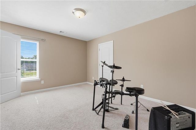 3430 Park Glenn Lane, Snellville, GA 30078