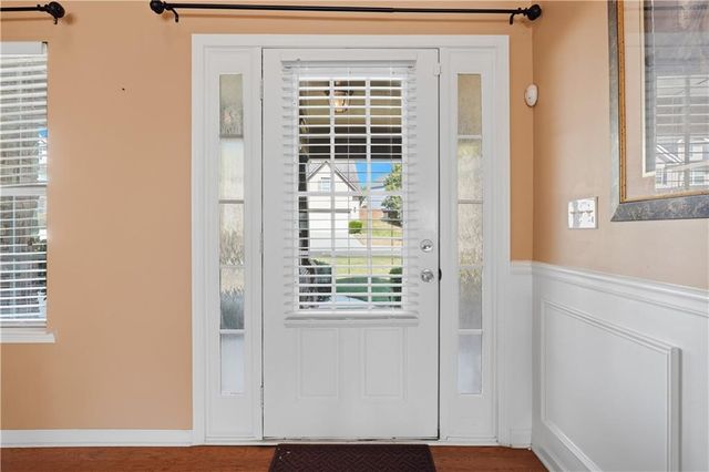 3430 Park Glenn Lane, Snellville, GA 30078