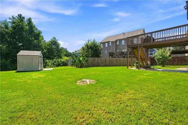 3430 Park Glenn Lane, Snellville, GA 30078