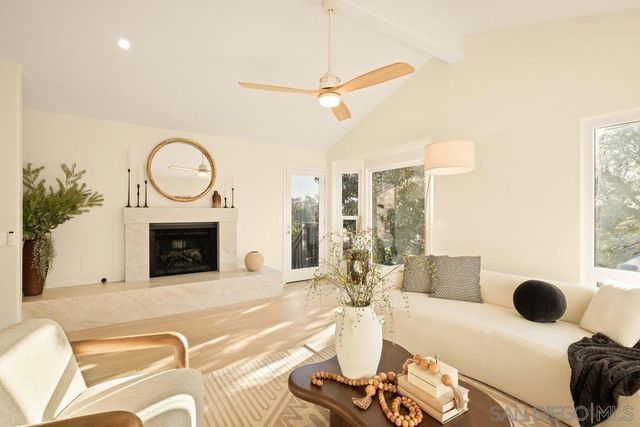 526 Saxony, Encinitas, CA 92024