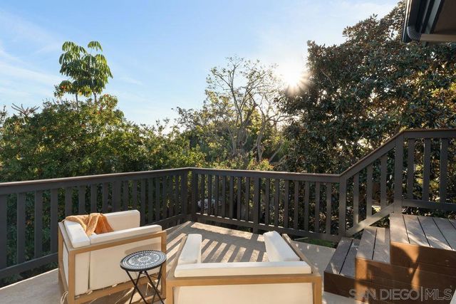 526 Saxony, Encinitas, CA 92024