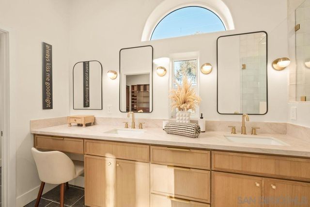 526 Saxony, Encinitas, CA 92024