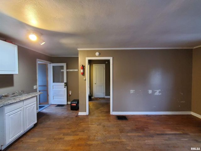 6459 Old Highway 13 Road, Carbondale, IL 62901