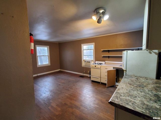 6459 Old Highway 13 Road, Carbondale, IL 62901