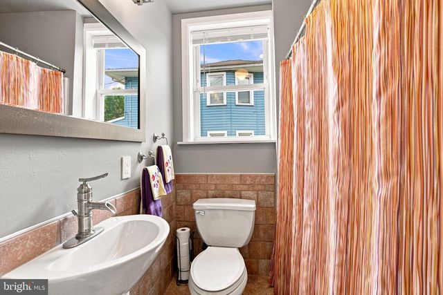 558 MOHAWK AVE, Norwood, PA 19074