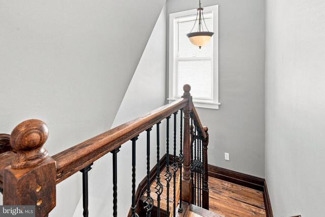 558 MOHAWK AVE, Norwood, PA 19074