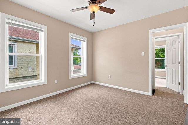 558 MOHAWK AVE, Norwood, PA 19074