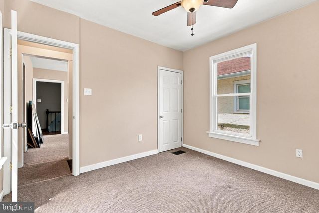 558 MOHAWK AVE, Norwood, PA 19074