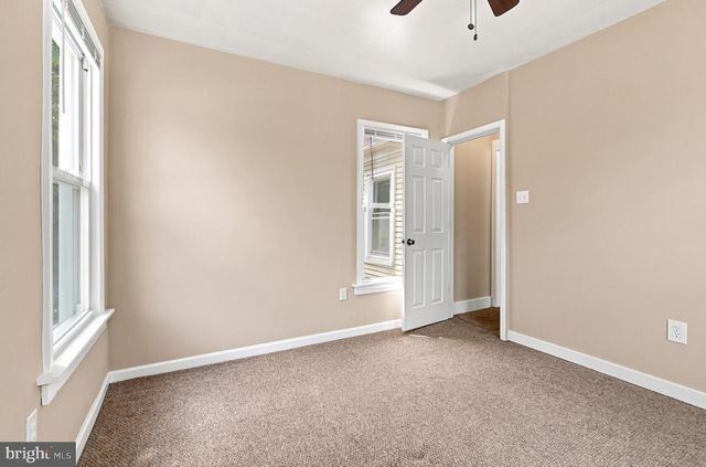 558 MOHAWK AVE, Norwood, PA 19074