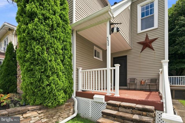 558 MOHAWK AVE, Norwood, PA 19074