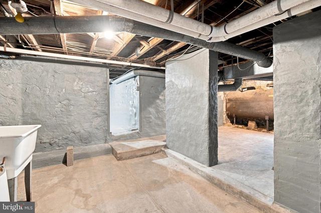 558 MOHAWK AVE, Norwood, PA 19074