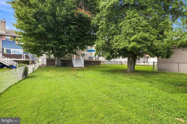 558 MOHAWK AVE, Norwood, PA 19074
