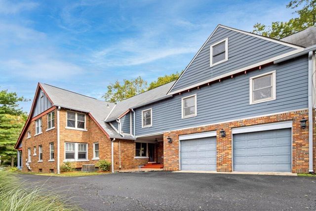 53 W College Avenue, Westerville, OH 43081