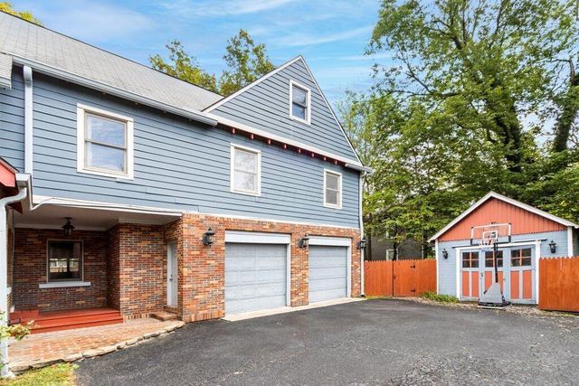 53 W College Avenue, Westerville, OH 43081