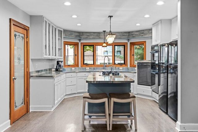 53 W College Avenue, Westerville, OH 43081