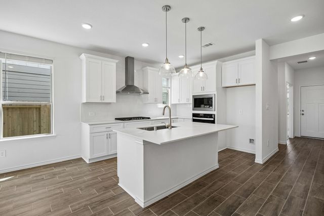 562 Ruby Bend Lane, Montgomery, TX 77356