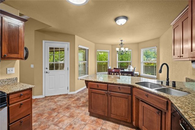 580 Timber Ridge Street, Centerton, AR 72719