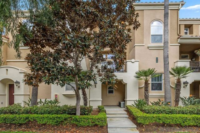 2710 E Evans Rd 2, San Diego, CA 92106