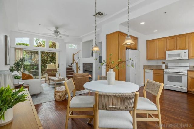 2710 E Evans Rd 2, San Diego, CA 92106