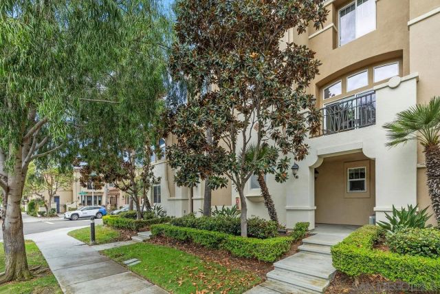 2710 E Evans Rd 2, San Diego, CA 92106