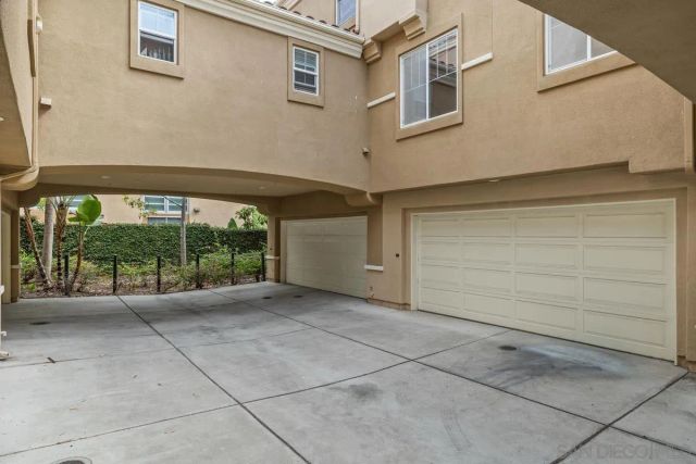 2710 E Evans Rd 2, San Diego, CA 92106