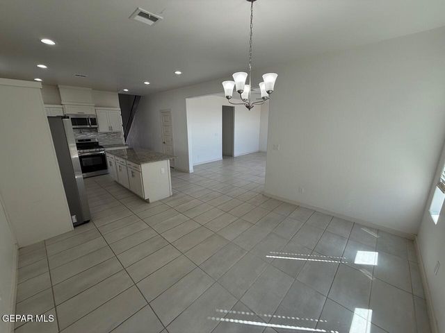 7780 ENCHANTED PARK Drive, El Paso, TX 79911