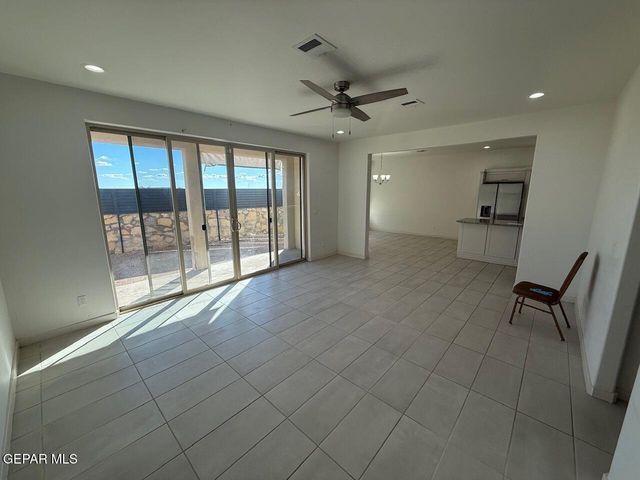 7780 ENCHANTED PARK Drive, El Paso, TX 79911
