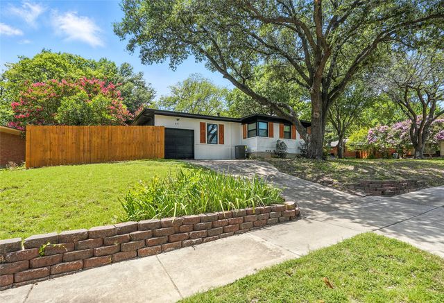 841 Lake Terrace Circle, Dallas, TX 75218