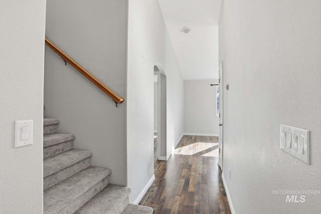 1350 N Massey Ave, Kuna, ID 83634