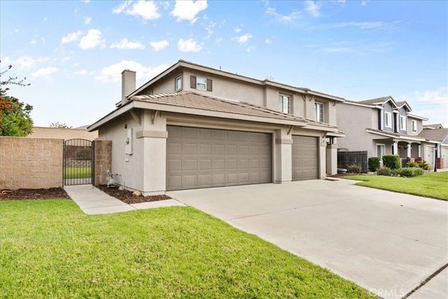 5825 Opal Court, Fontana, CA 92336