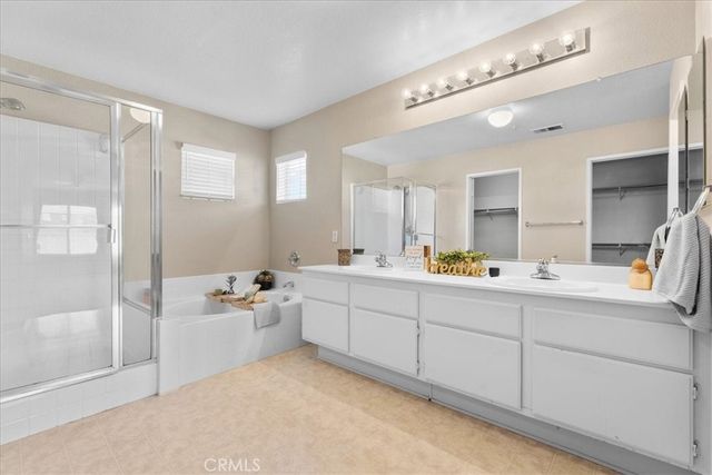 5825 Opal Court, Fontana, CA 92336