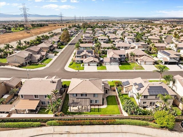 5825 Opal Court, Fontana, CA 92336