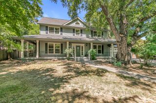 245 Jackson Creek Drive, Jacksonville, OR 97530