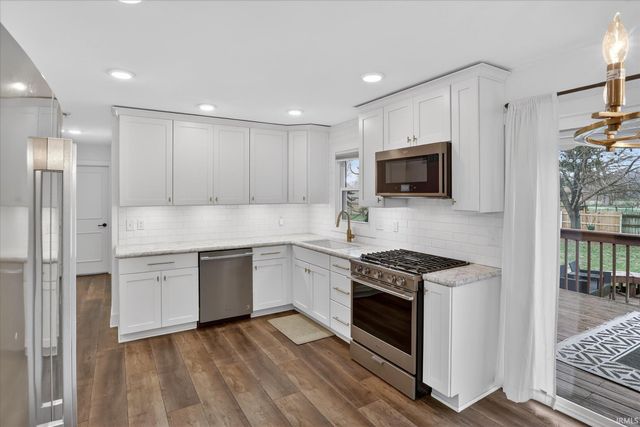 53827 Needles Court, Elkhart, IN 46514