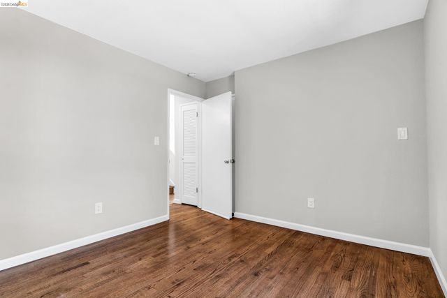 10 Sereno Cir, Oakland, CA 94619